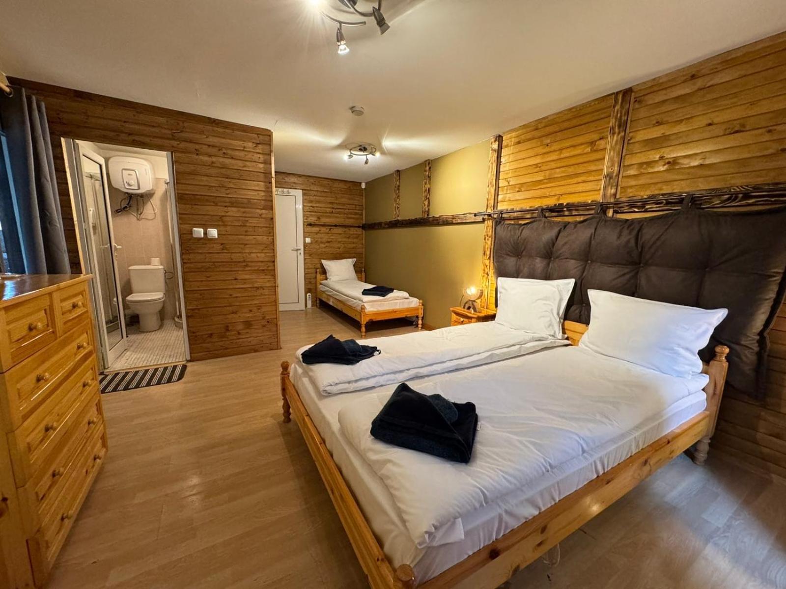 Villas Mura With Spa & Hot Swimming Pool โบโรเวทส์ ภายนอก รูปภาพ